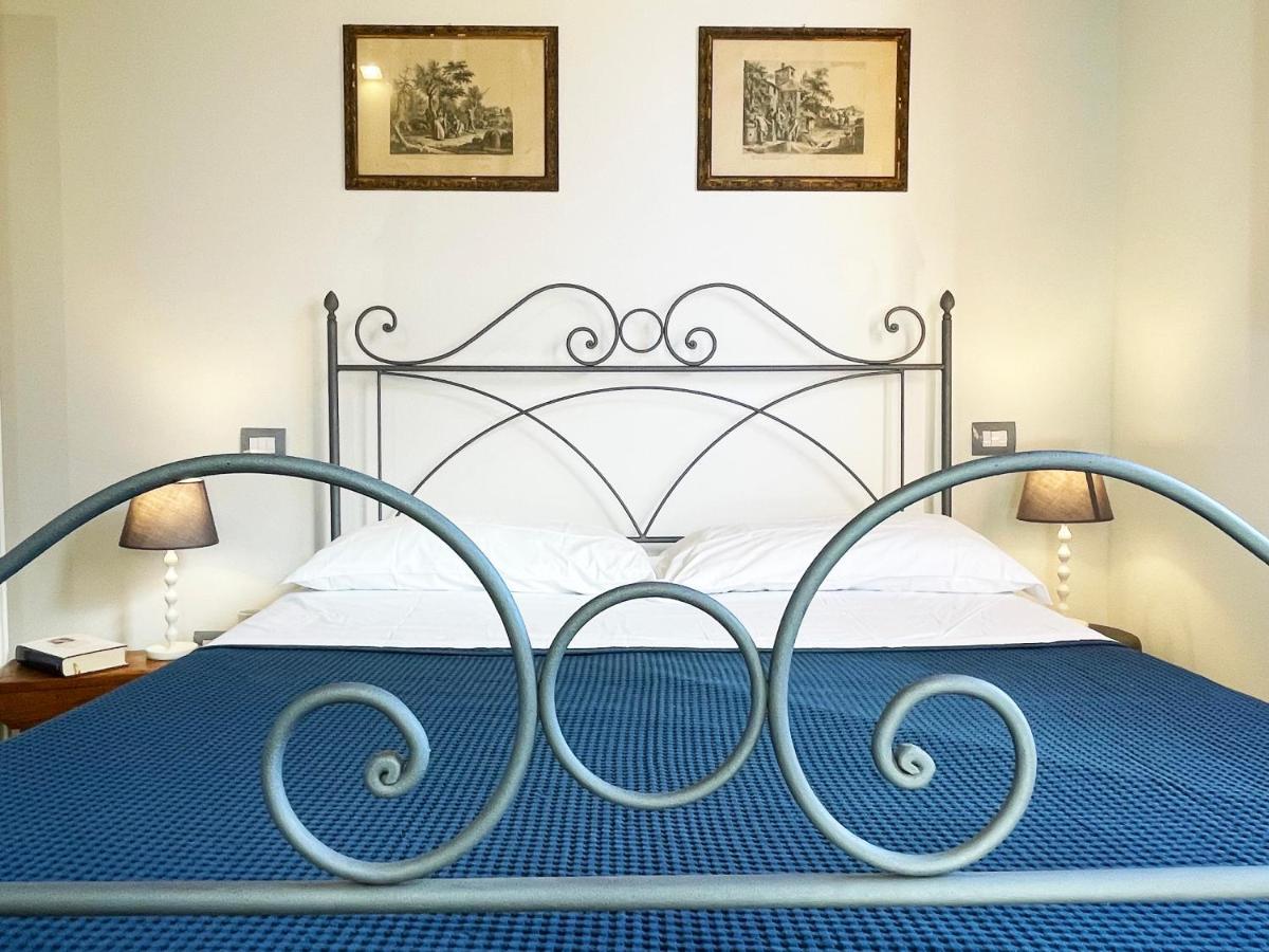 Oliveta Blu: Elegante A Due Passi Dal Centro Apartment Сиена Екстериор снимка